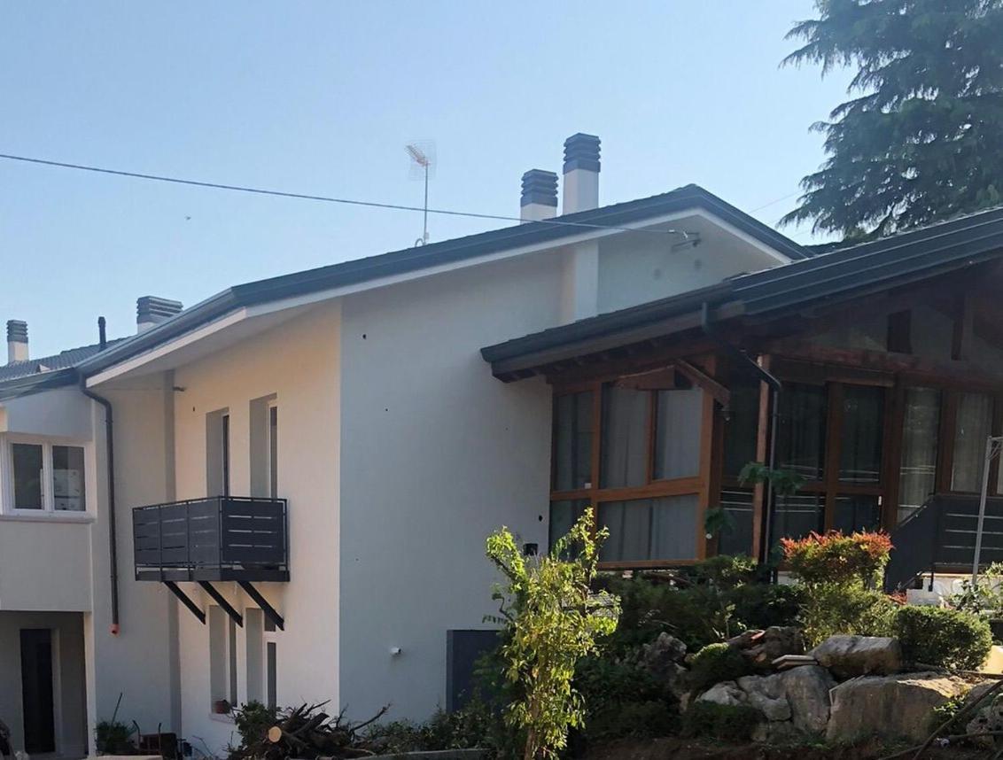 Garda 33 Caprino Veronese公寓 外观 照片